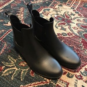 Merona Chelsea rain boots